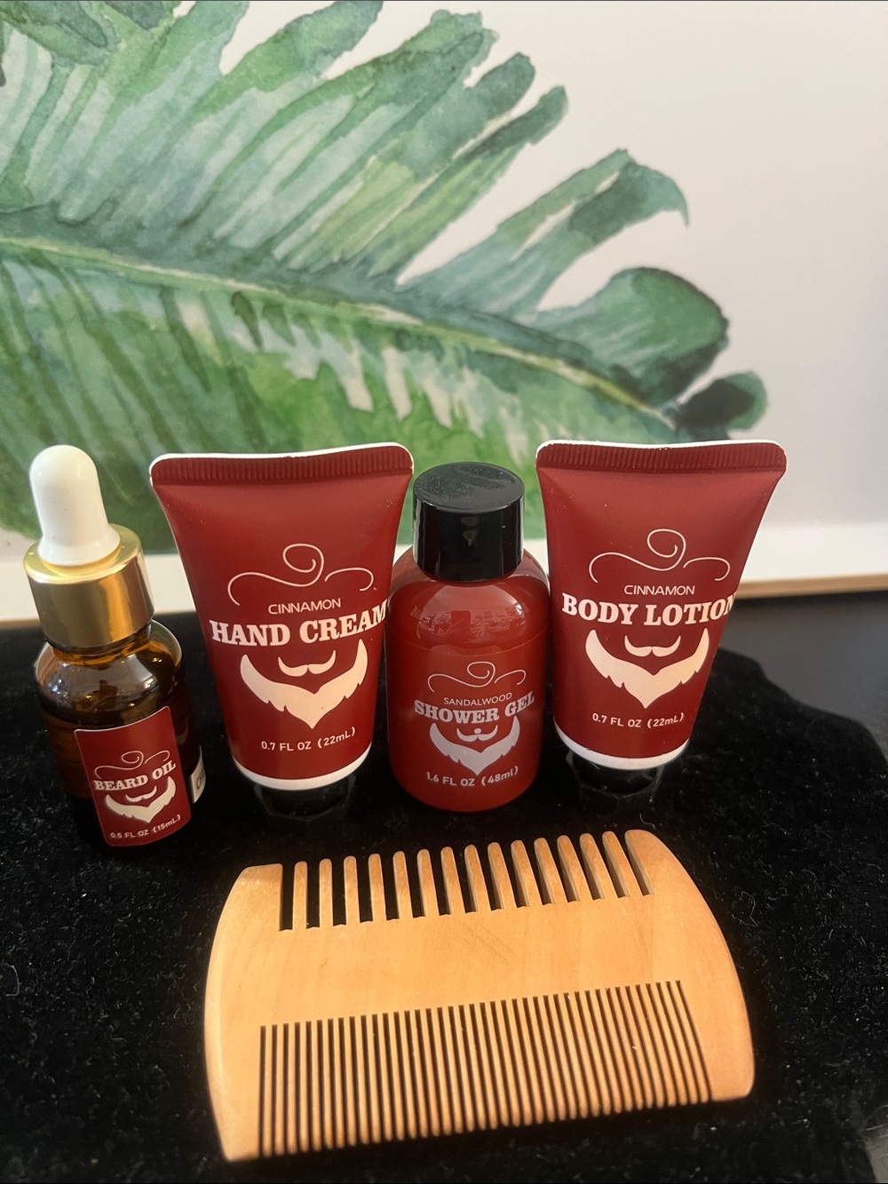 Cinnamon Men Grooming Set with Beard Oil and Wooden Comb